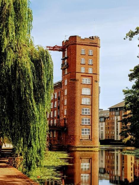 Appartement Cocoa Lily - River Fronted With Secure Parking *